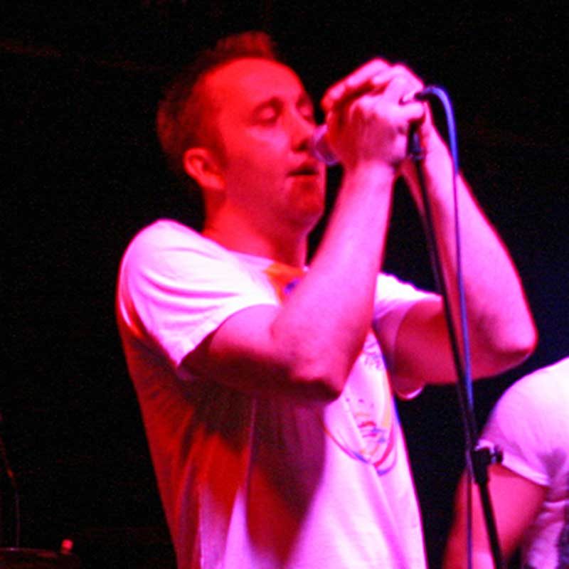 Karl Bilby, lead vocals of The Salamanders